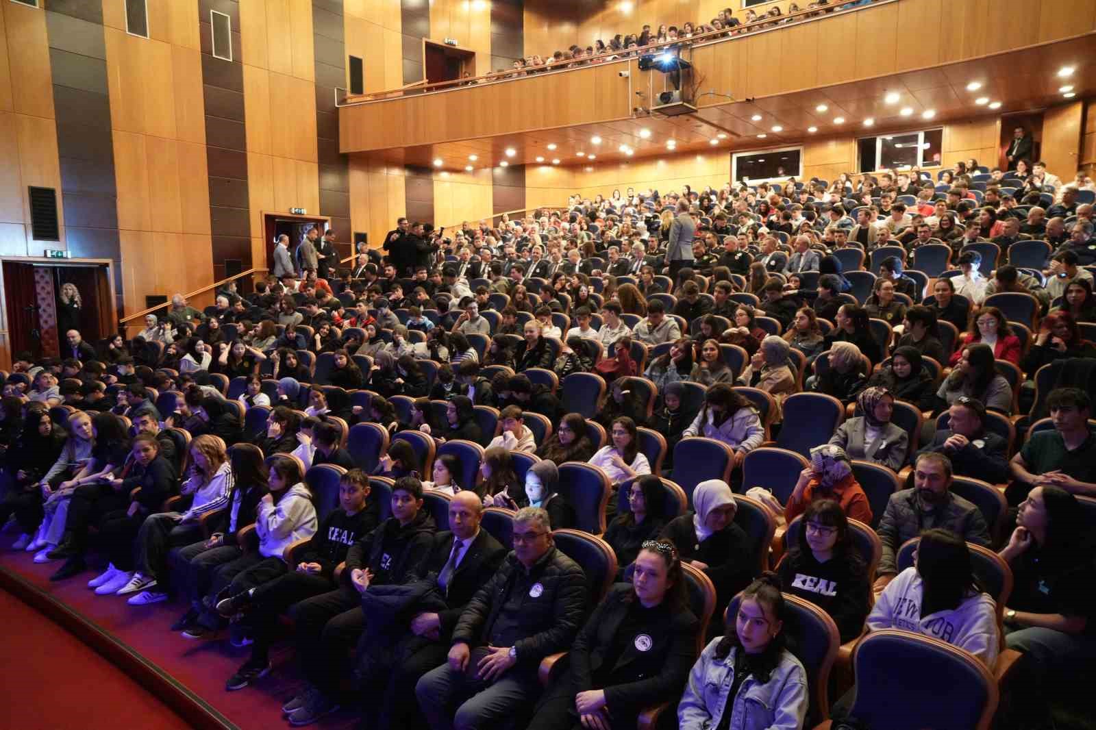 İstiklal Marşı&rsquo;nın kabul&uuml; ve Akif&rsquo;i anma programı
