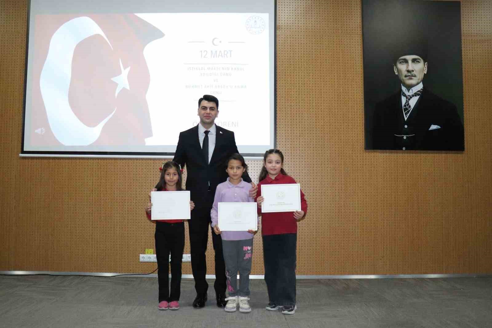 Hisarcık&rsquo;ta İstiklal Marşı&rsquo;nın kabul&uuml; ve Mehmet Akif Ersoy&rsquo;u anma g&uuml;n&uuml; etkinlikleri
