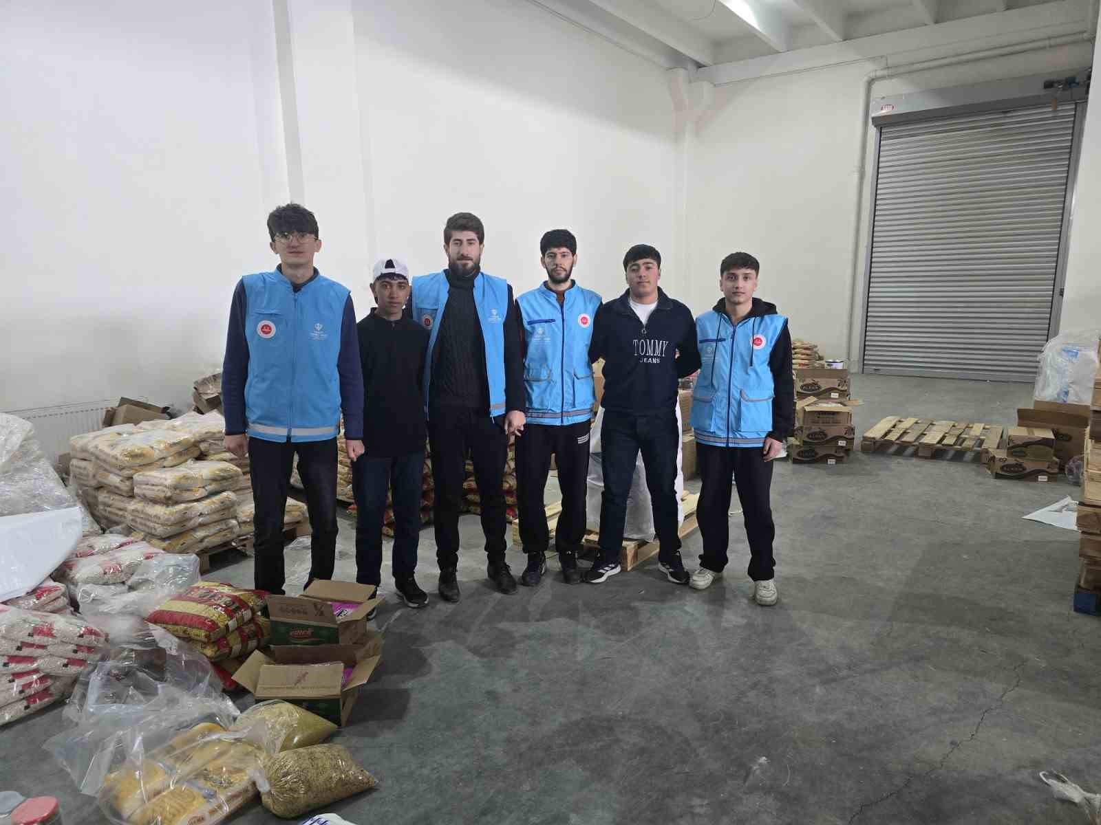 Muş’ta ihtiyaç sahiplerine yardım eli