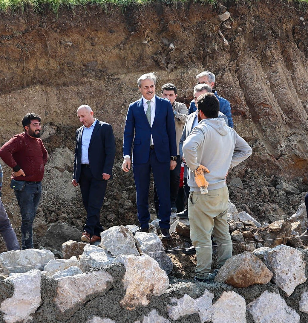 B&uuml;y&uuml;kşehir&rsquo;den, Karasu&rsquo;ya yeni ulaşım hamleleri
