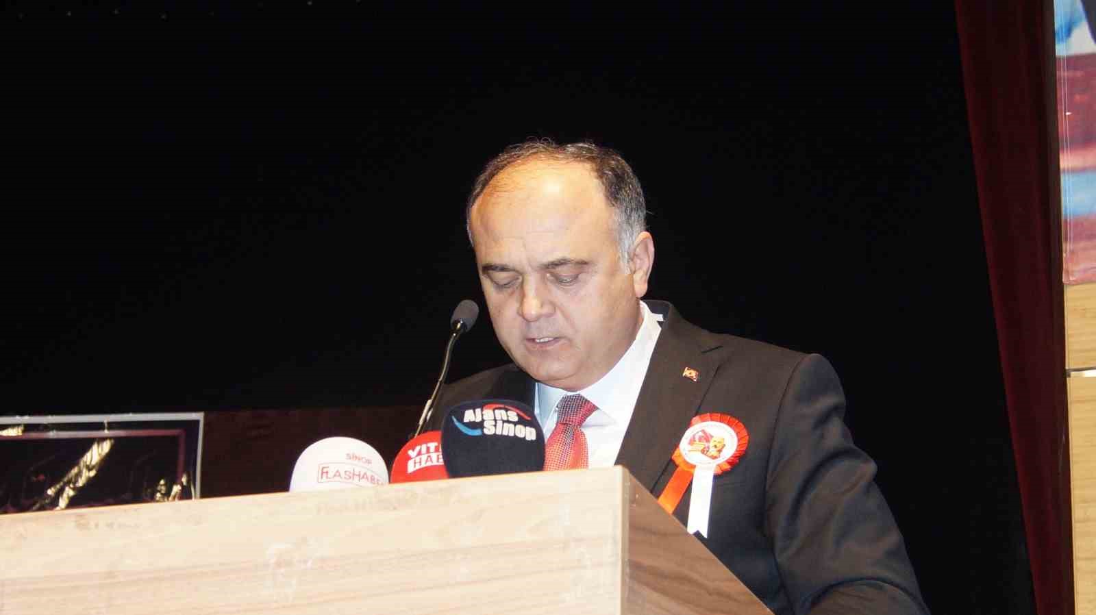 İstiklal Marşı&rsquo;nın kabul&uuml;n&uuml;n 104. yıld&ouml;n&uuml;m&uuml;
