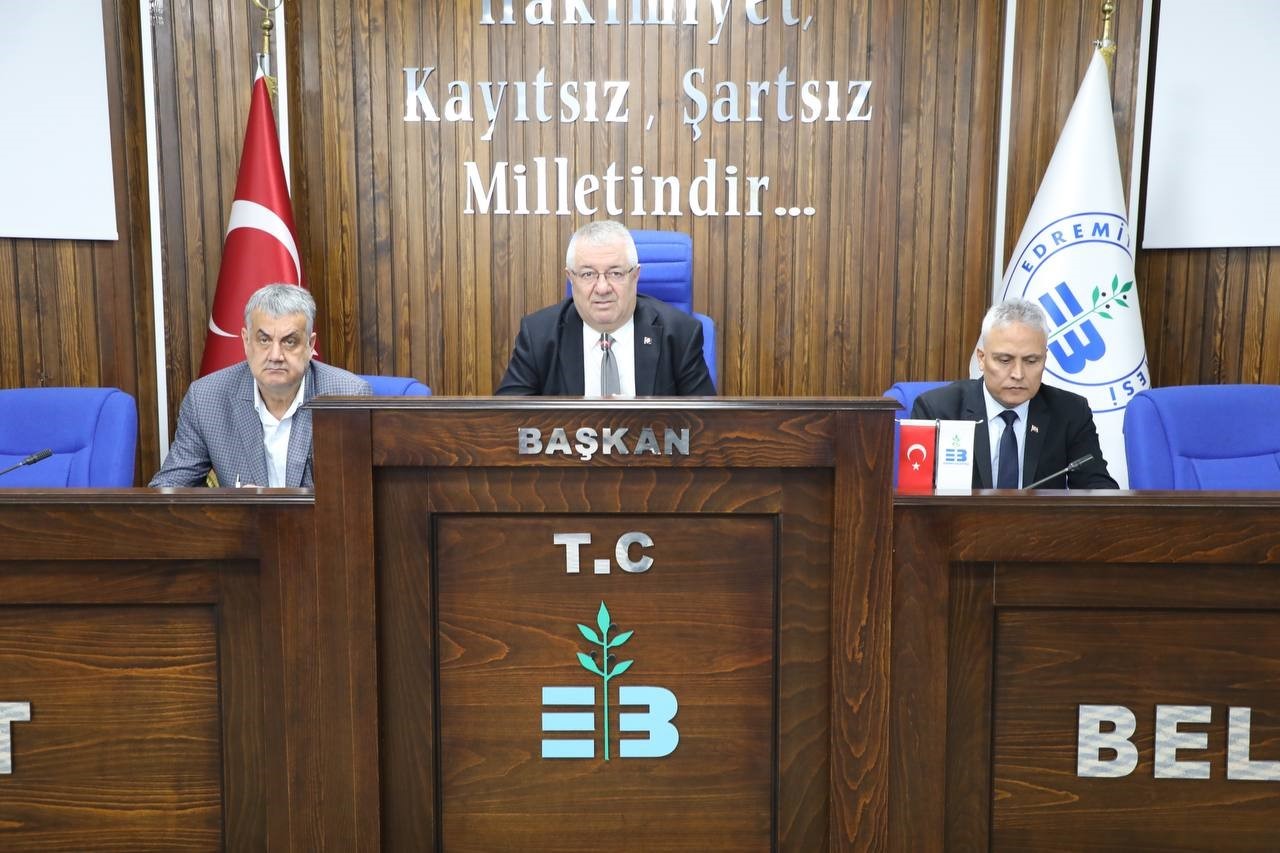 Başkan Mehmet Ertaş: "Zeytinli Rock Festivali’ni Edremit’e getireceğiz"