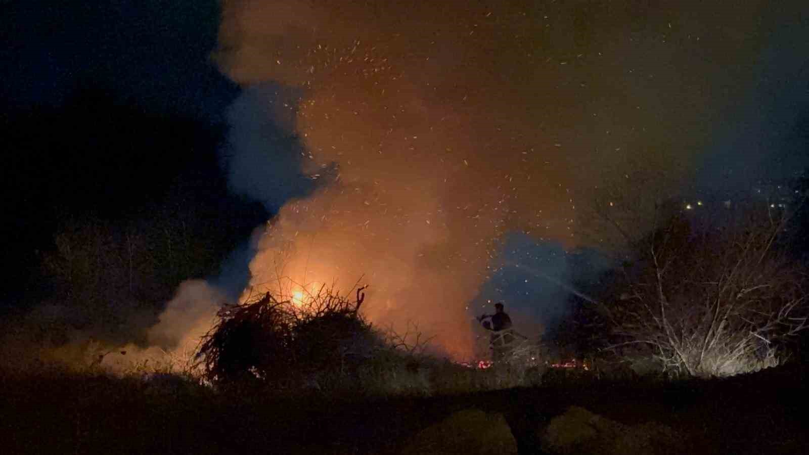 Lüleburgaz’da otluk alanda yangın