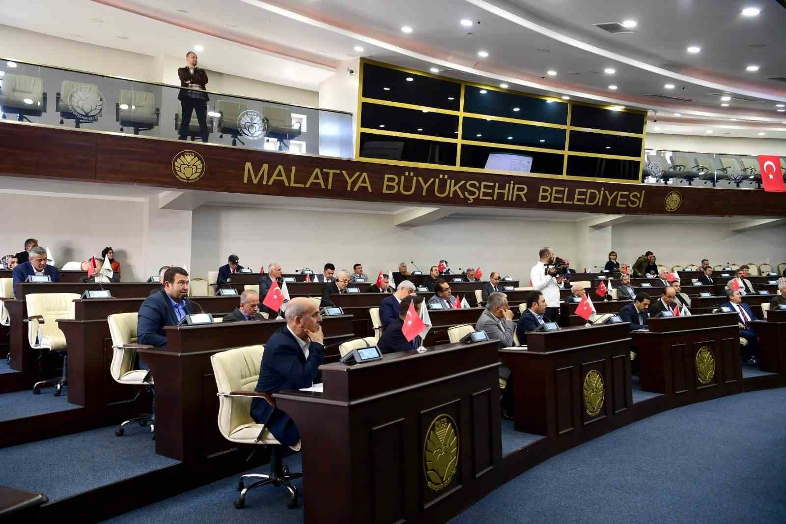 Başkan Er: "Ramazan&rsquo;ın bereketini ve dayanışmasını hep birlikte yaşıyoruz"

