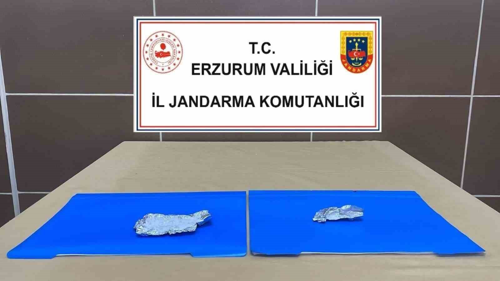 Erzurum&rsquo;da uyuşturucu tacirlerine operasyon
