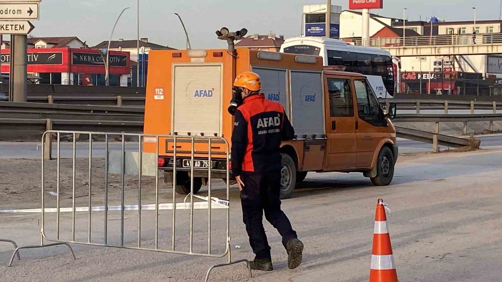Kocaeli’de 12 gündür devam eden gaz yangını, AFAD ekipleri ölçüm yaptı
