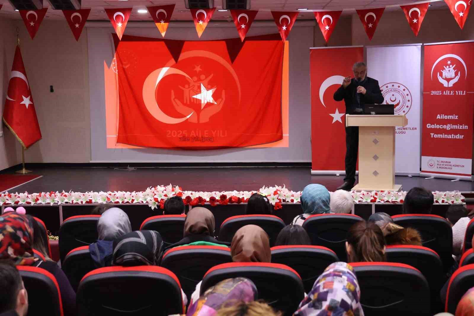 Devlet korumasındaki &ccedil;ocuklar milli ruhla buluştu
