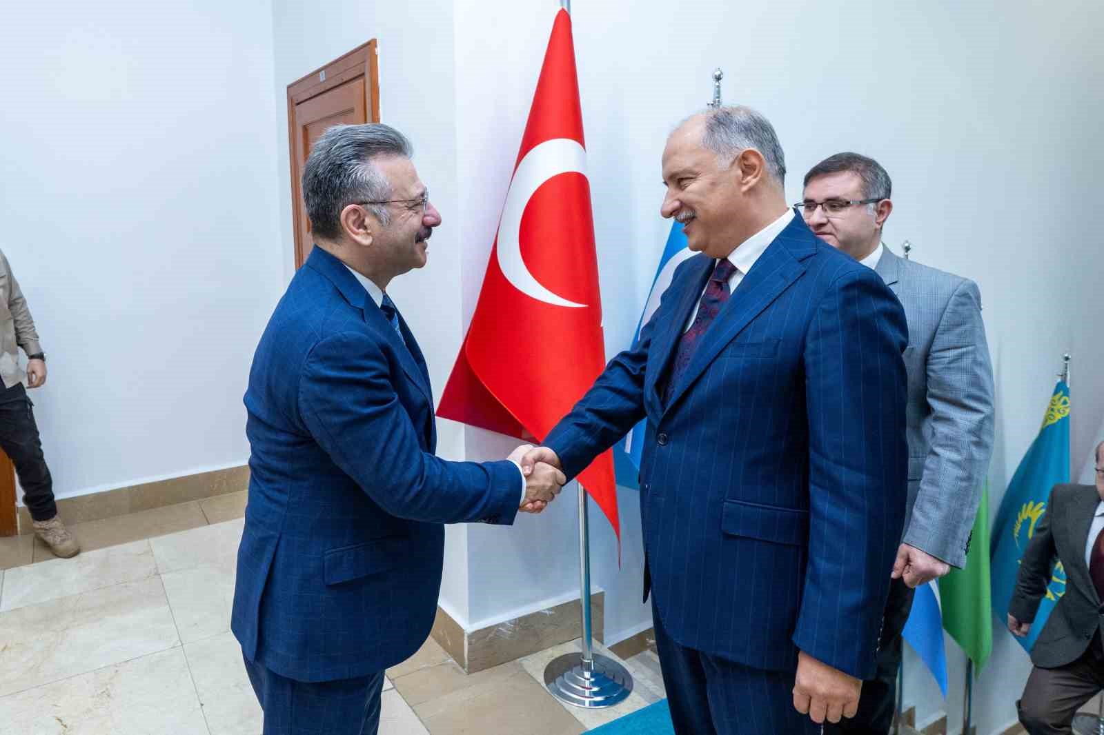 Tarım ve Orman Bakan Yardımcısı Polat’tan Eskişehir Valisi Aksoy’a ziyaret

