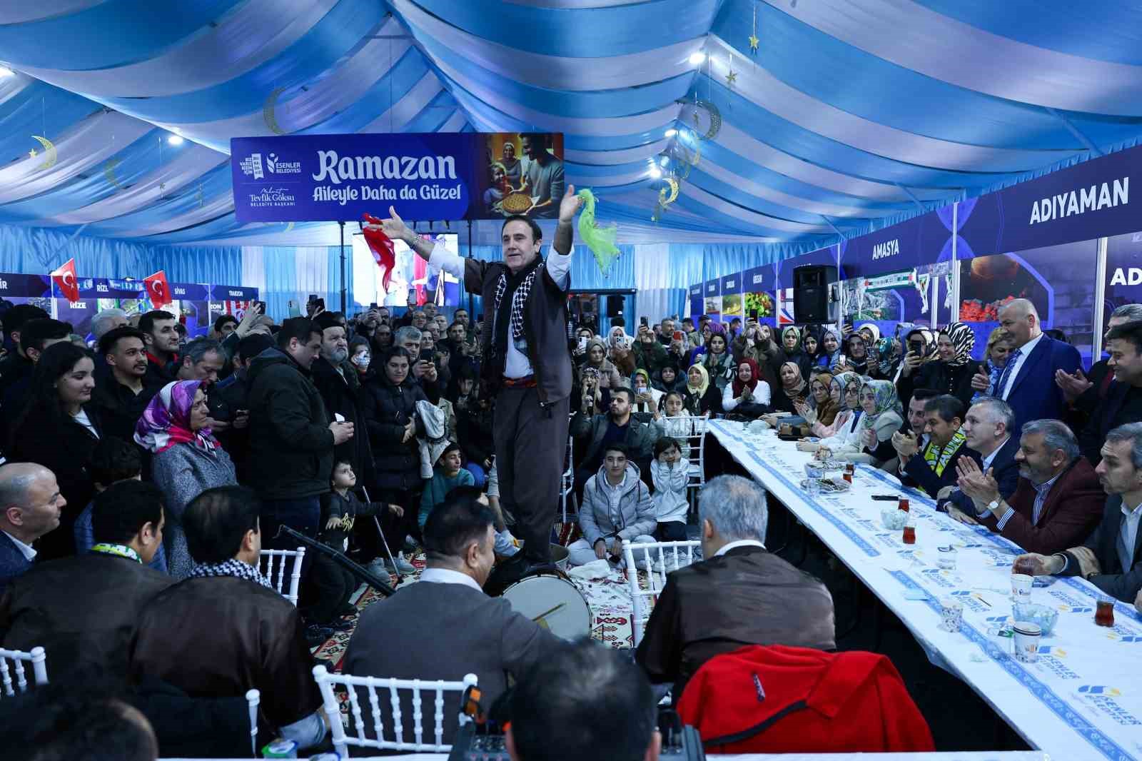 Esenler&rsquo;de 81 ilin kültürel zenginlikleri vatandaşlarla buluşuyor