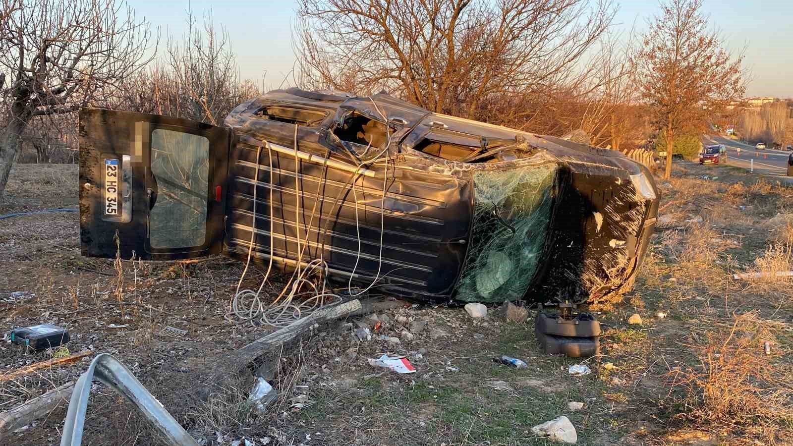 Elazığ'da trafik kazası meydana geldi: 5 kişi yaralandı - İhlas Haber Ajansı