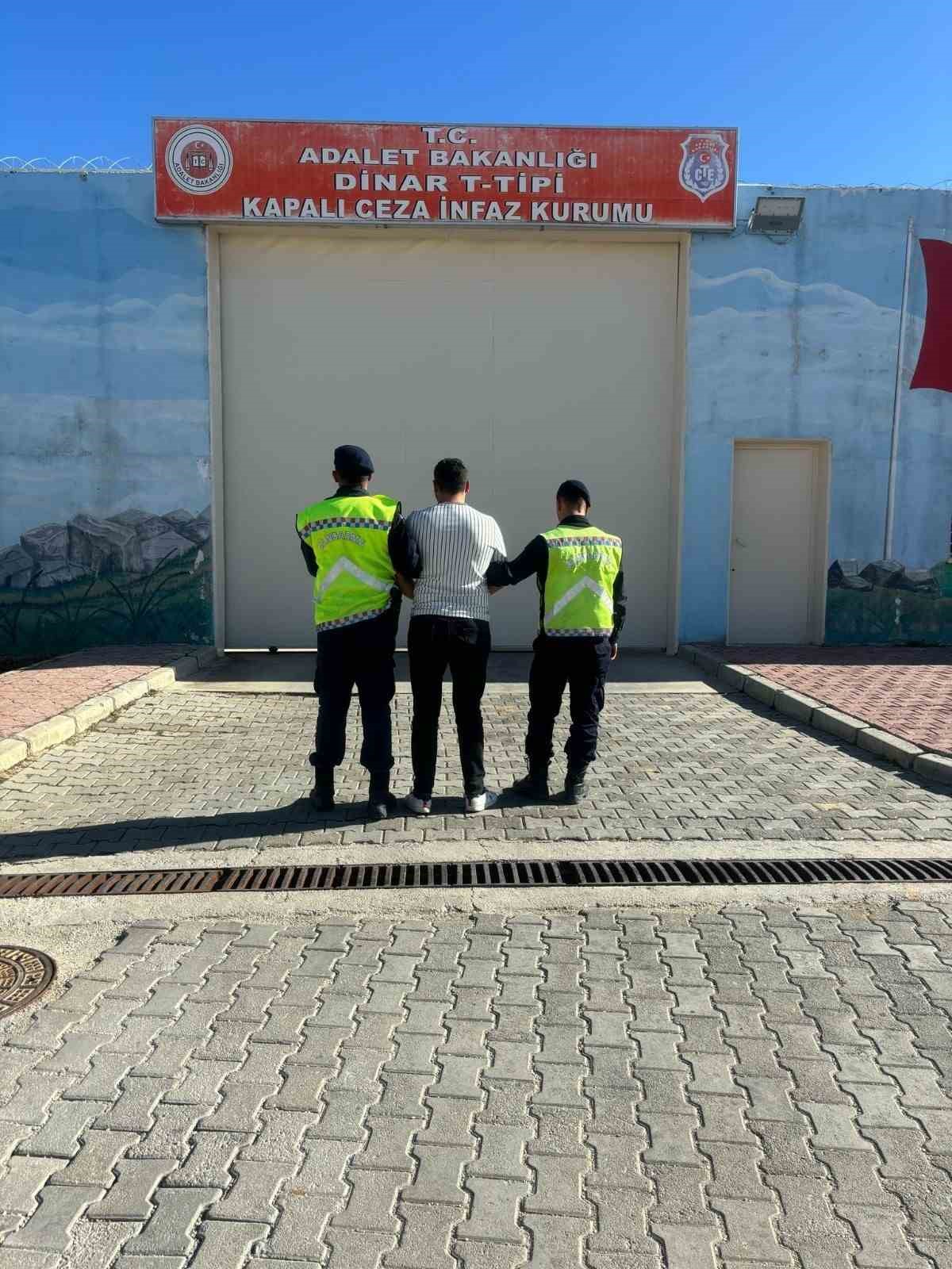 Afyonkarahisar’da kaçak şahıs yakalandı