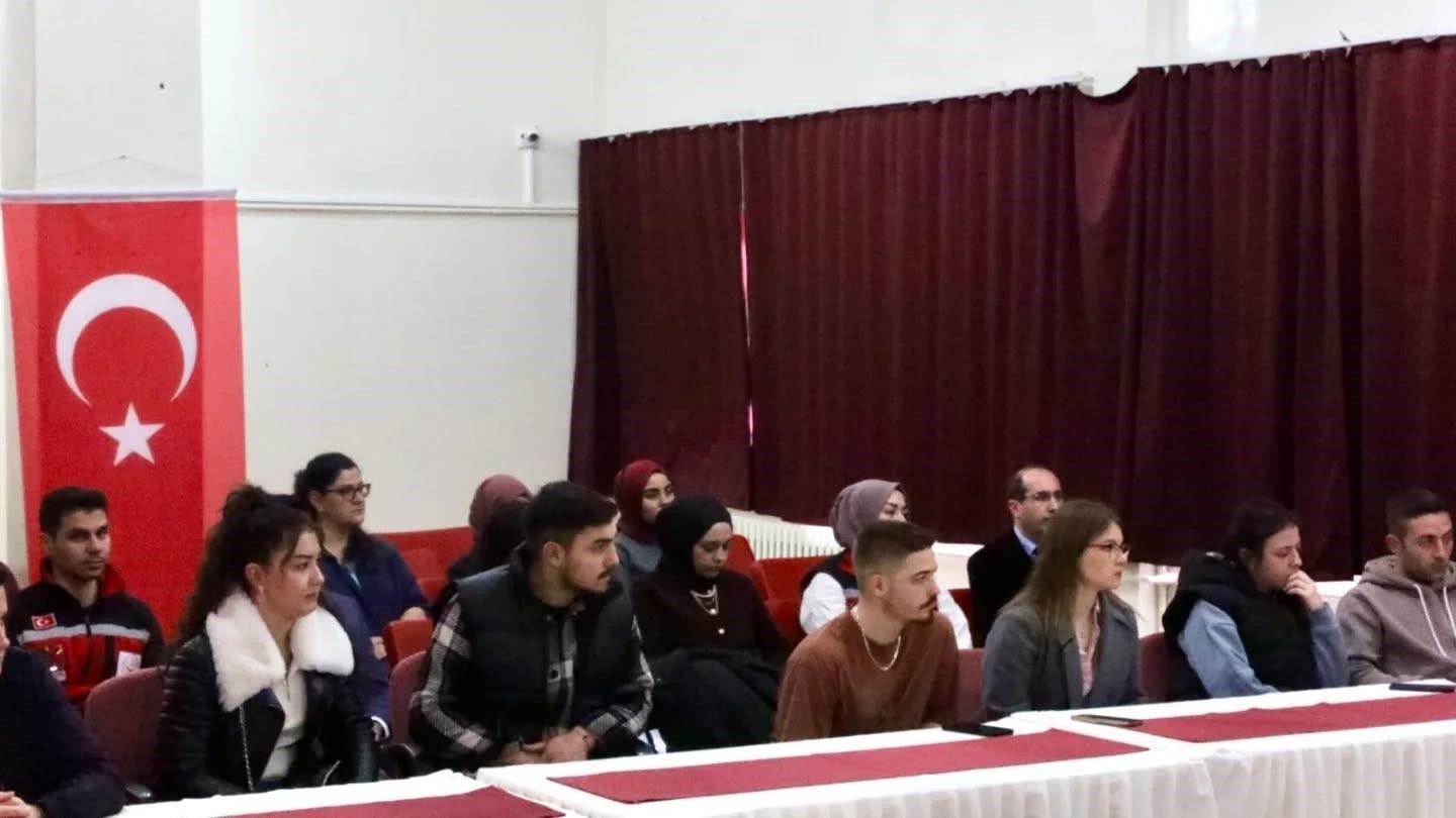 Evlenecek gençlerin desteklenmesi projesi eğitimleri başladı