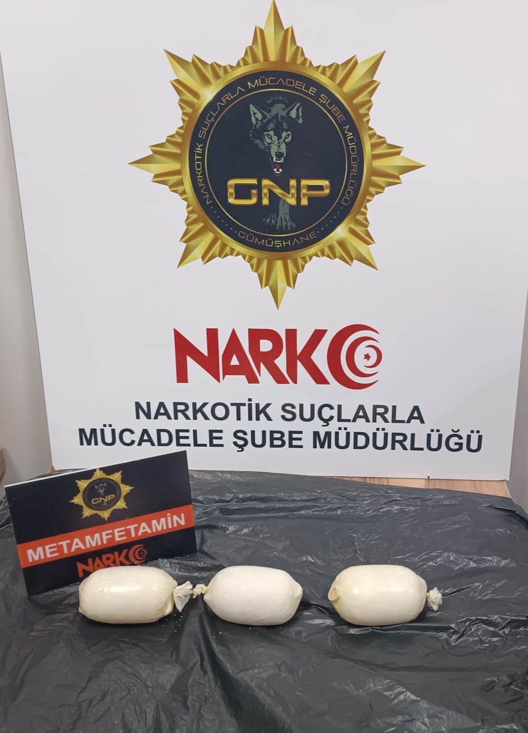 Bağırsaklarında 3 adet uyuşturucu dolu kapsül çıkan İranlı şahıs tutuklandı