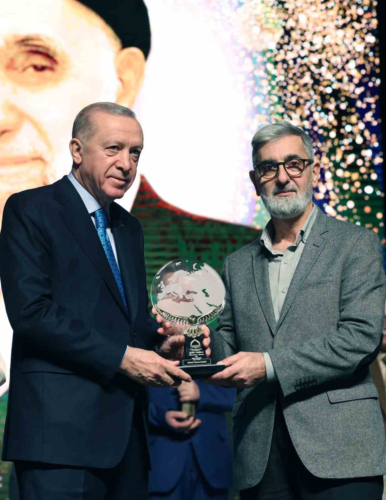 Cumhurbaşkanı Erdoğan: "Nerede bir zul&uuml;m, &ccedil;atışma, adaletsizlik varsa sona erdirmek i&ccedil;in biz oradayız"
