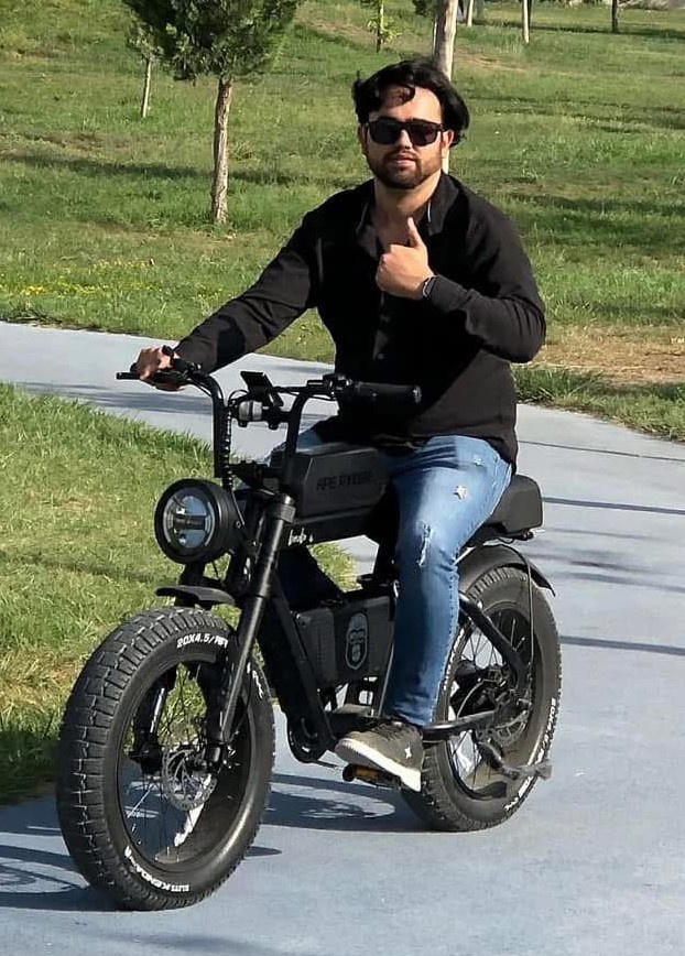 Iğdır’da minibüsle çarpışan bisikletli sağlık çalışanı hayatını kaybetti