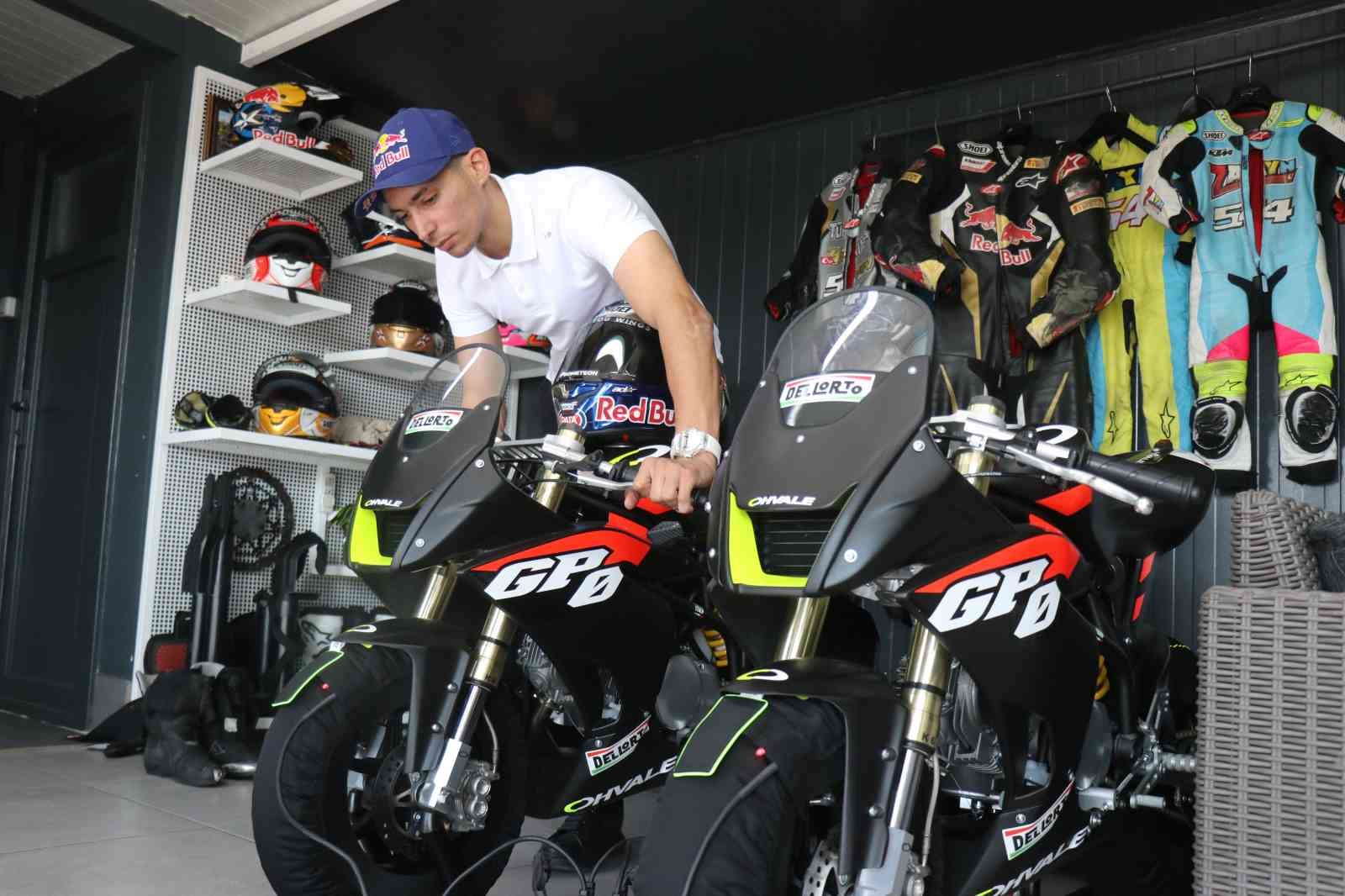 Toprak Razgatlıoğlu: "Bu yarışlar artık Ducati Cup gibi oluyor"
