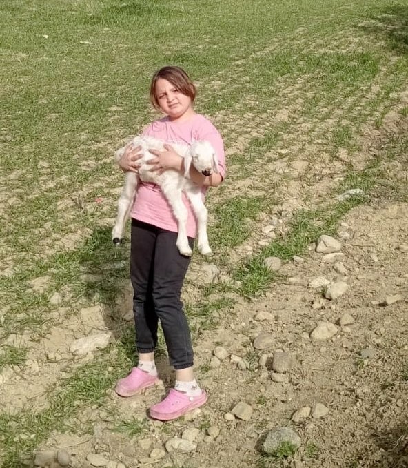 Okulda ısındığı sırada kıyafetleri tutuşan &ouml;ğrenci ağır yaralandı
