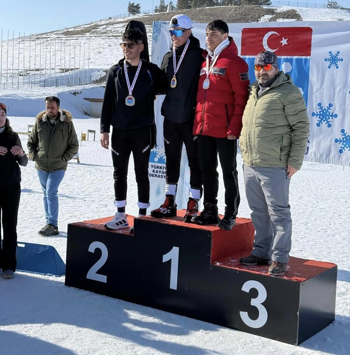 Muşlu kayak&ccedil;ılar, Biathlon T&uuml;rkiye Şampiyonası&rsquo;nı 6 madalya ile tamamladı
