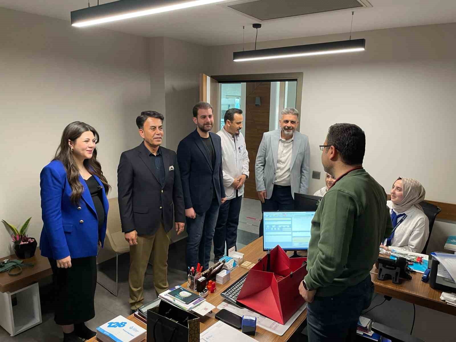 &Ouml;zel Sular Akademi Hastanesi&rsquo;nde 14 Mart Tıp Bayramı etkinliği
