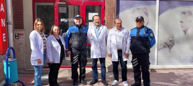 Polis ekipleri sağlık kuruluşlarını ziyaret etti
