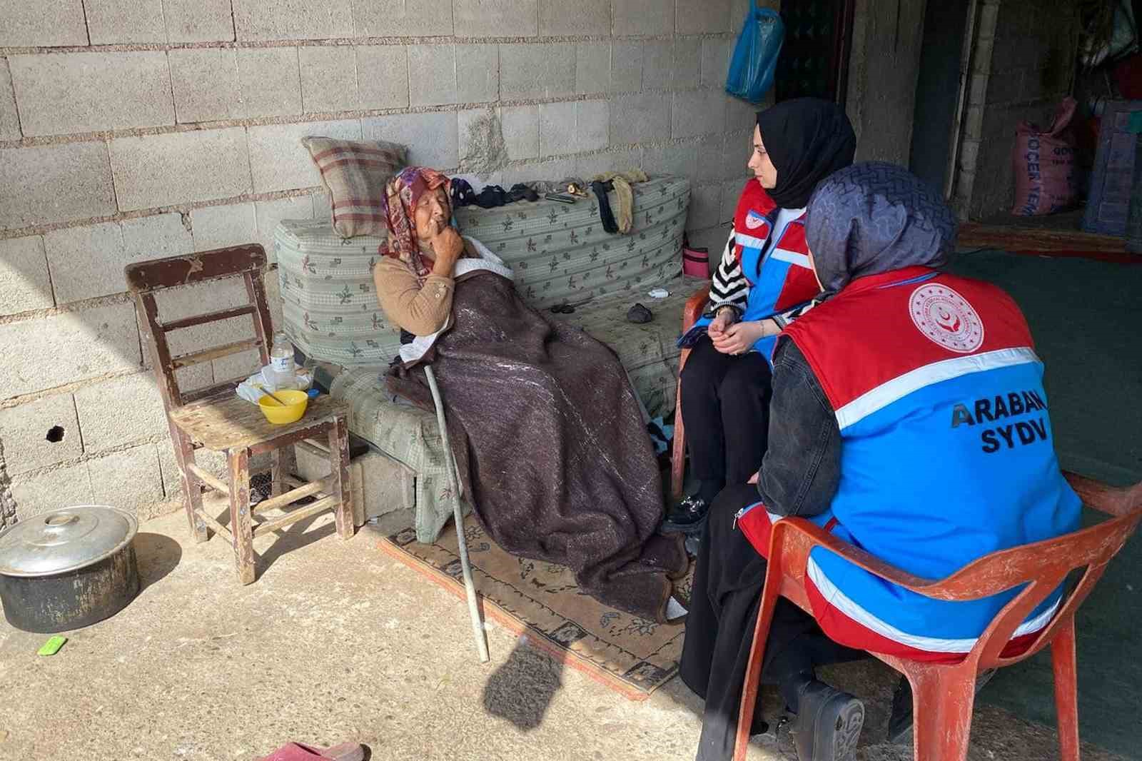 Araban&rsquo;da dezavantajlı ailelere yardım yapıldı
