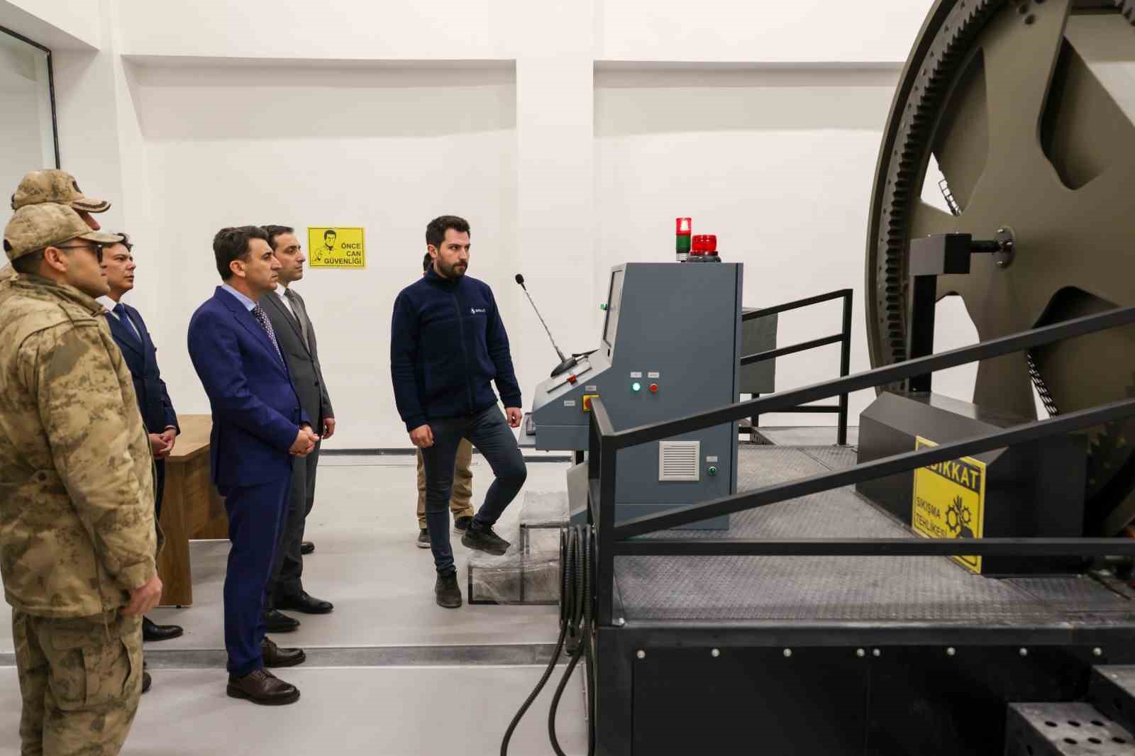 S&ouml;ğ&uuml;t Jandarma Ulaştırma Eğitim Merkezi, en iyi s&uuml;r&uuml;c&uuml; eğitim merkezi olma yolunda ilerliyor
