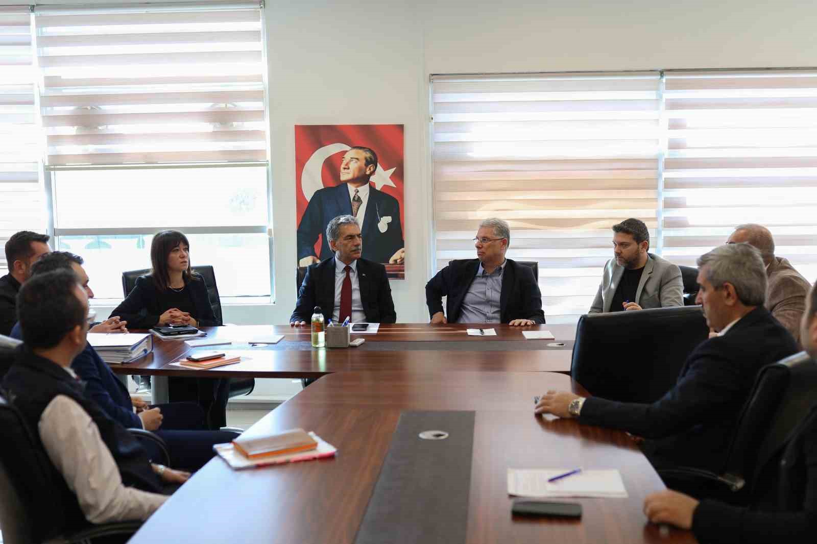 Zeytinyağı sekt&ouml;r&uuml;nde &ccedil;&ouml;z&uuml;m i&ccedil;in harekete ge&ccedil;ildi
