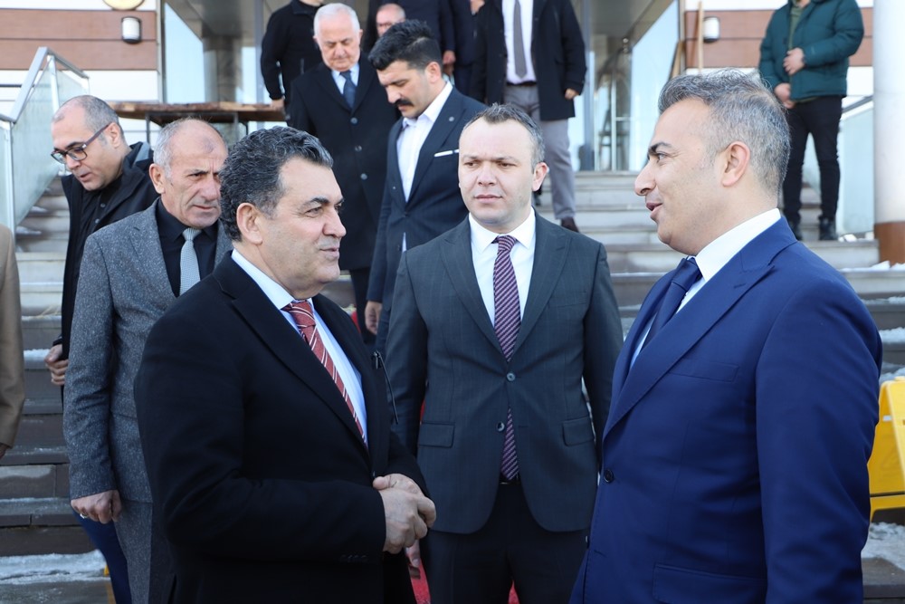 Başkan Demir, &lsquo;Ailenin korunması ve g&uuml;&ccedil;lendirilmesi&rsquo; &ccedil;alıştayına katıldı
