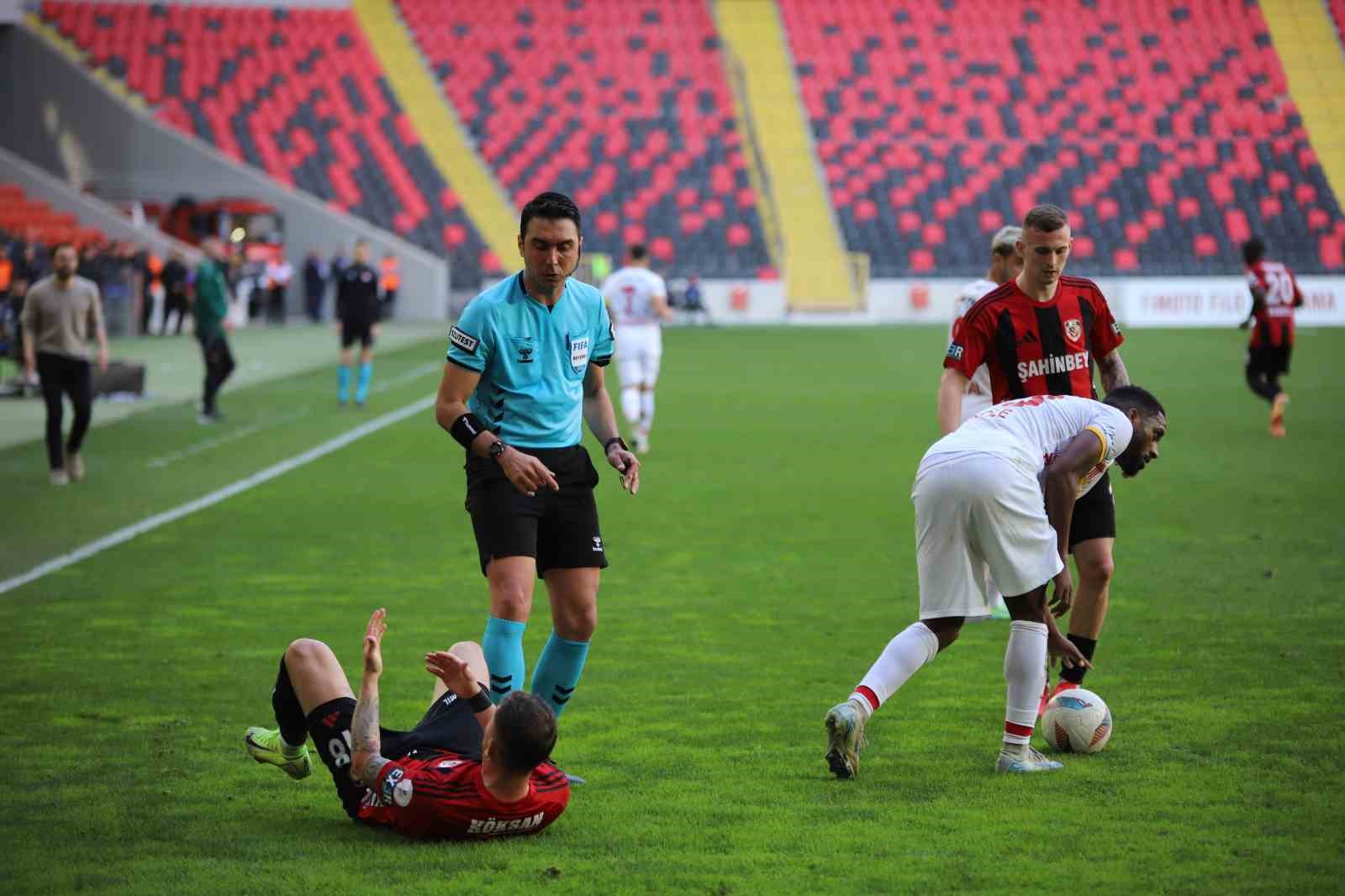 Trendyol S&uuml;per Lig: Gaziantep FK: 1 - Kayserispor: 0 (Ma&ccedil; sonucu)
