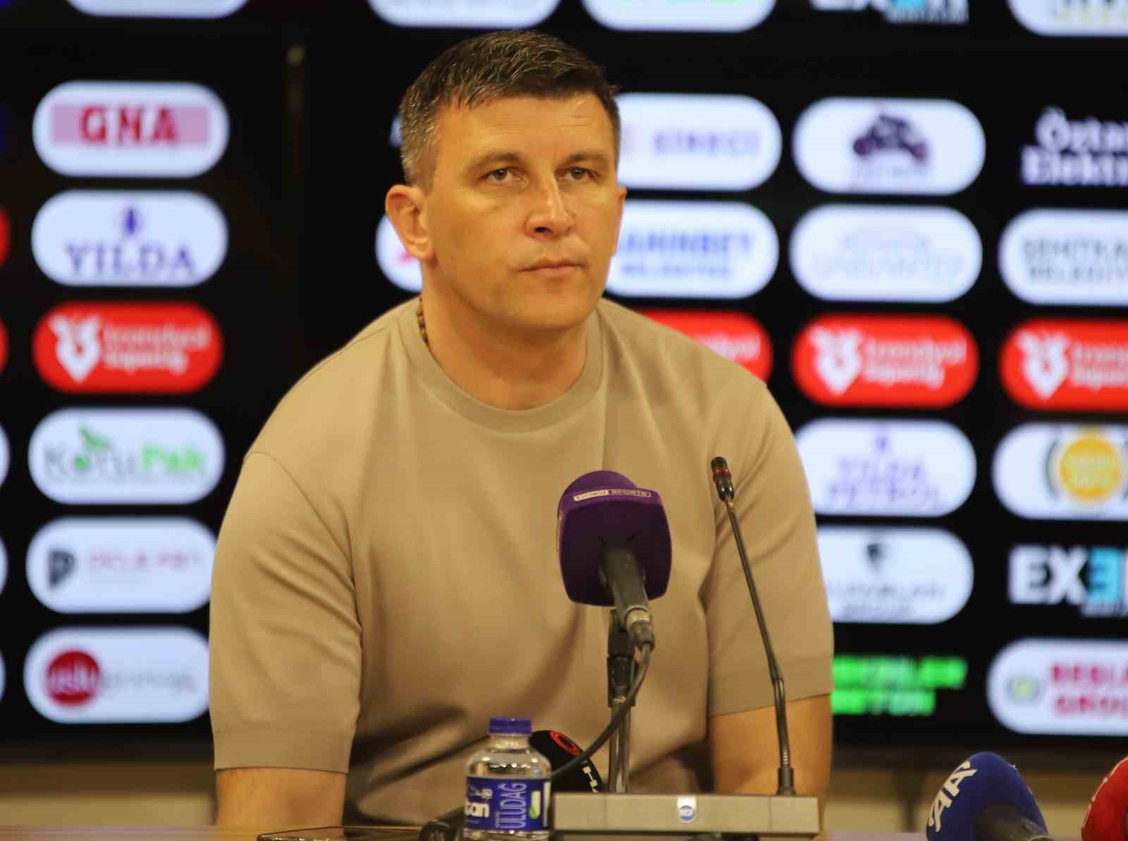 Sergej Jakirovic: "Bugün bizim için şanssız bir kayıp oldu"