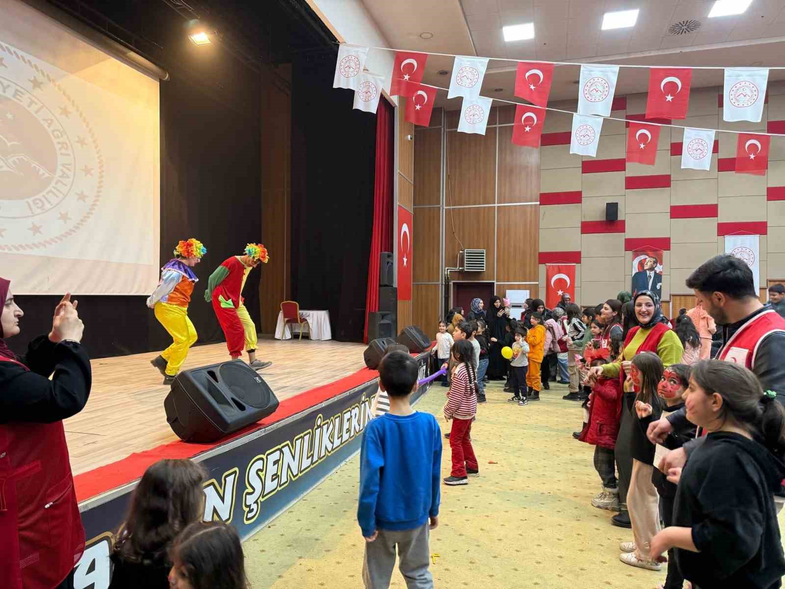 Ağrı’da çocuklar için Ramazan Şenlikleri