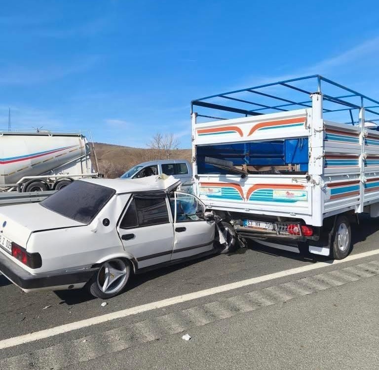 Elazığ’da trafik kazası: 2 yaralı