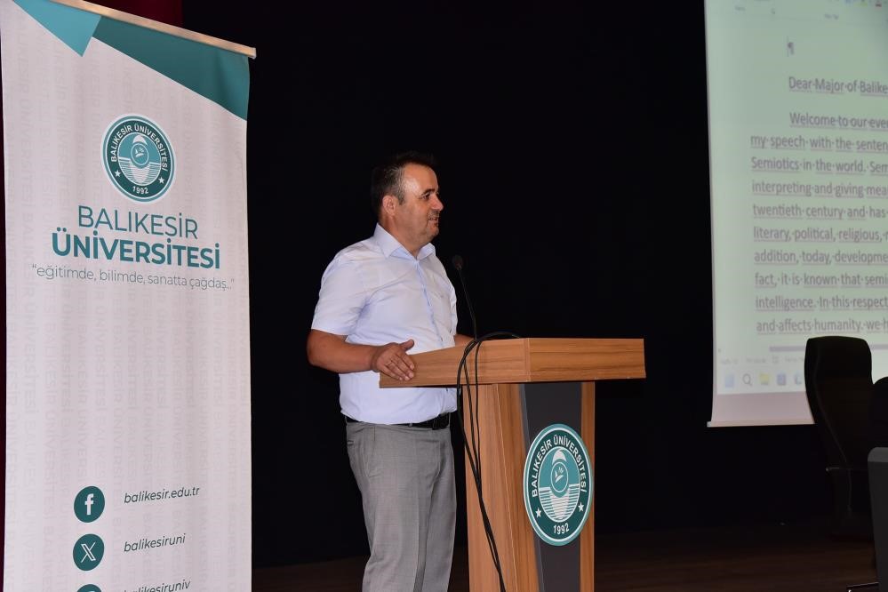 Asya’nın Göstergeleri: ’Hüzün ve Umut’ kitap olarak yayımlandı