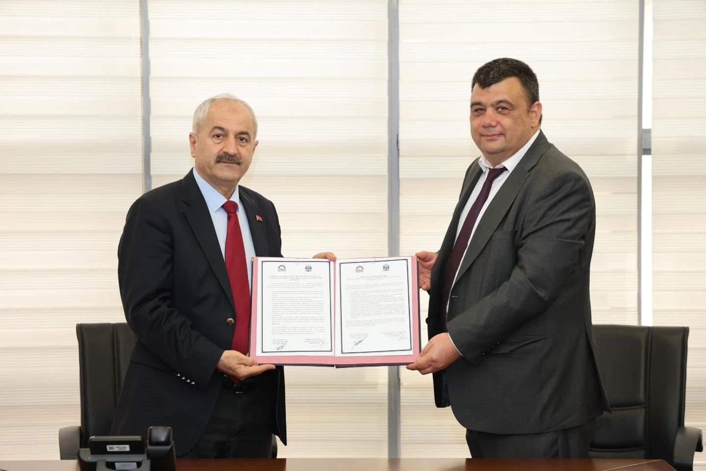 Gebze ile Stambolov arasında kardeşlik protokolü
