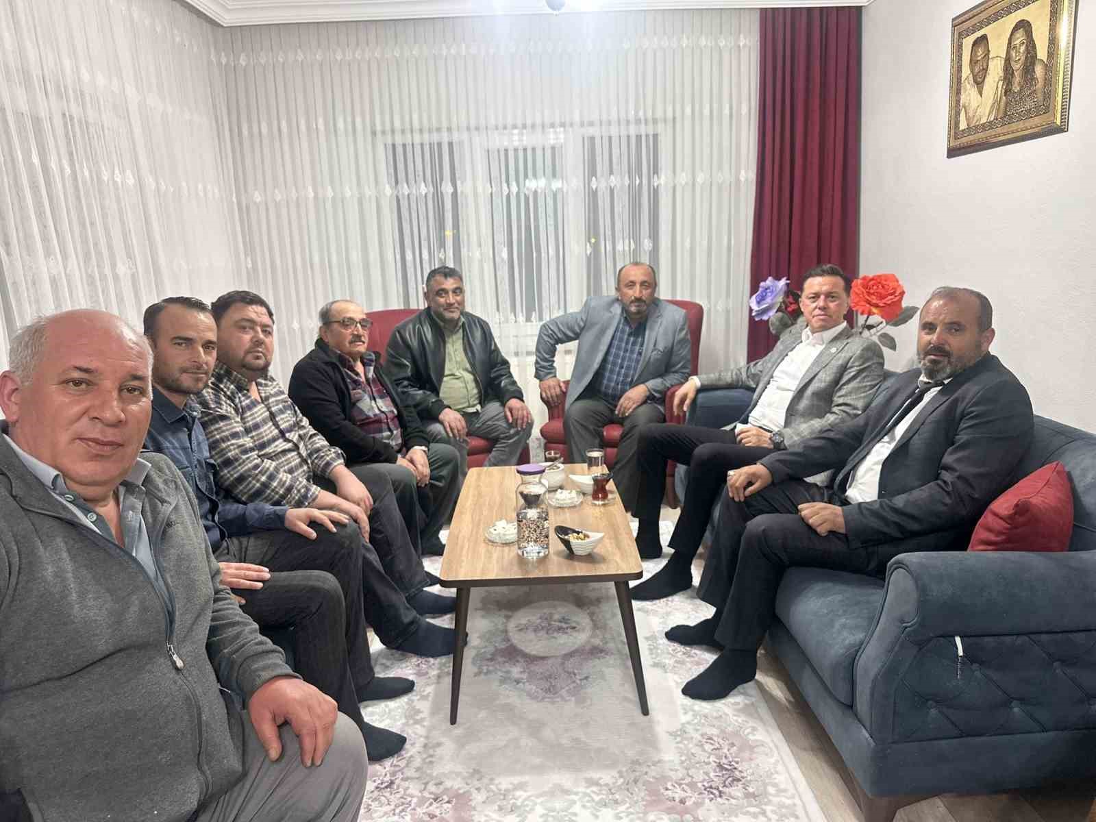 Nebi Hatipoğlu &Ccedil;ifteler&rsquo;de iftar programına katıldı
