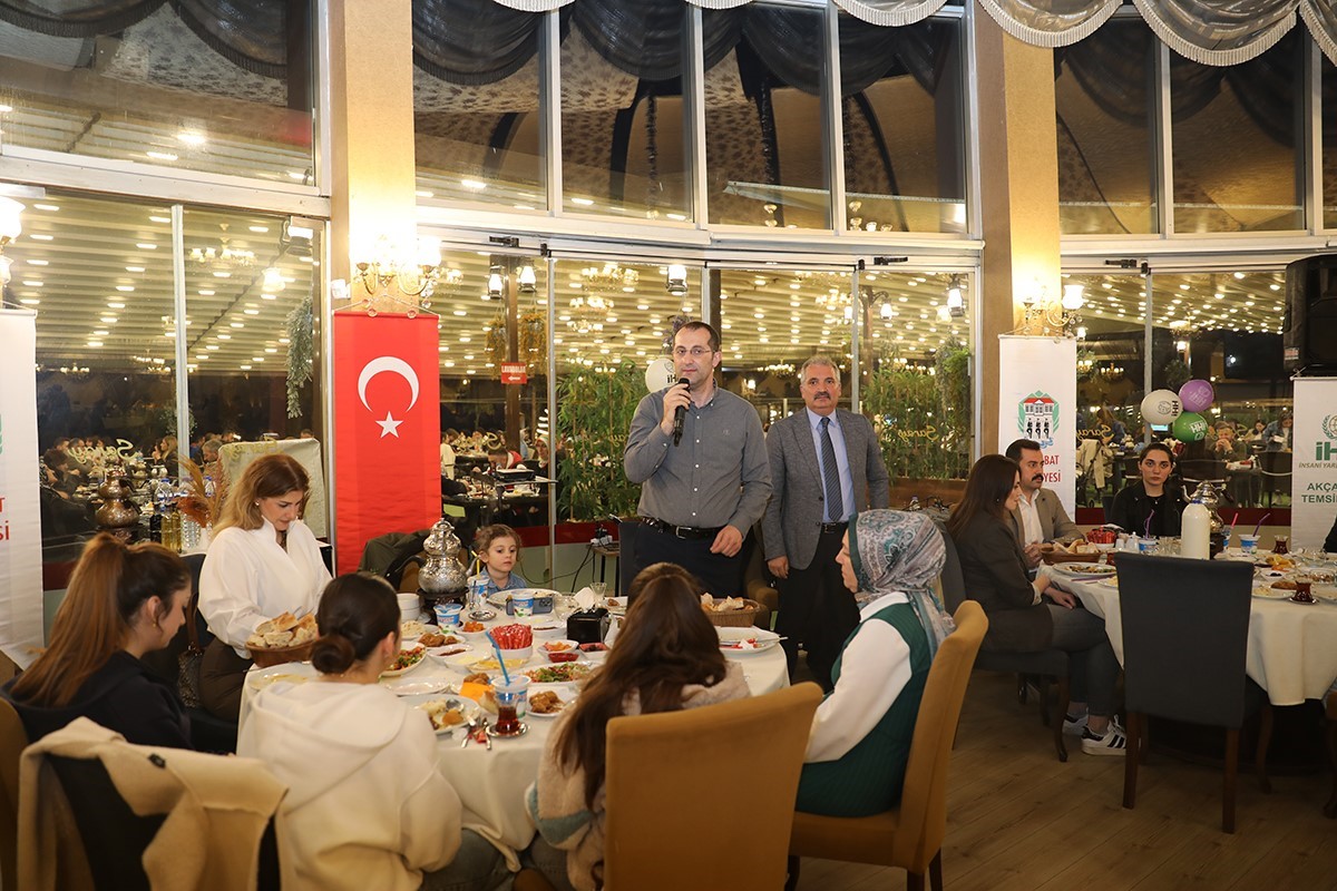 Başkan Ekim: "Yetimler bizlere emanettir"
