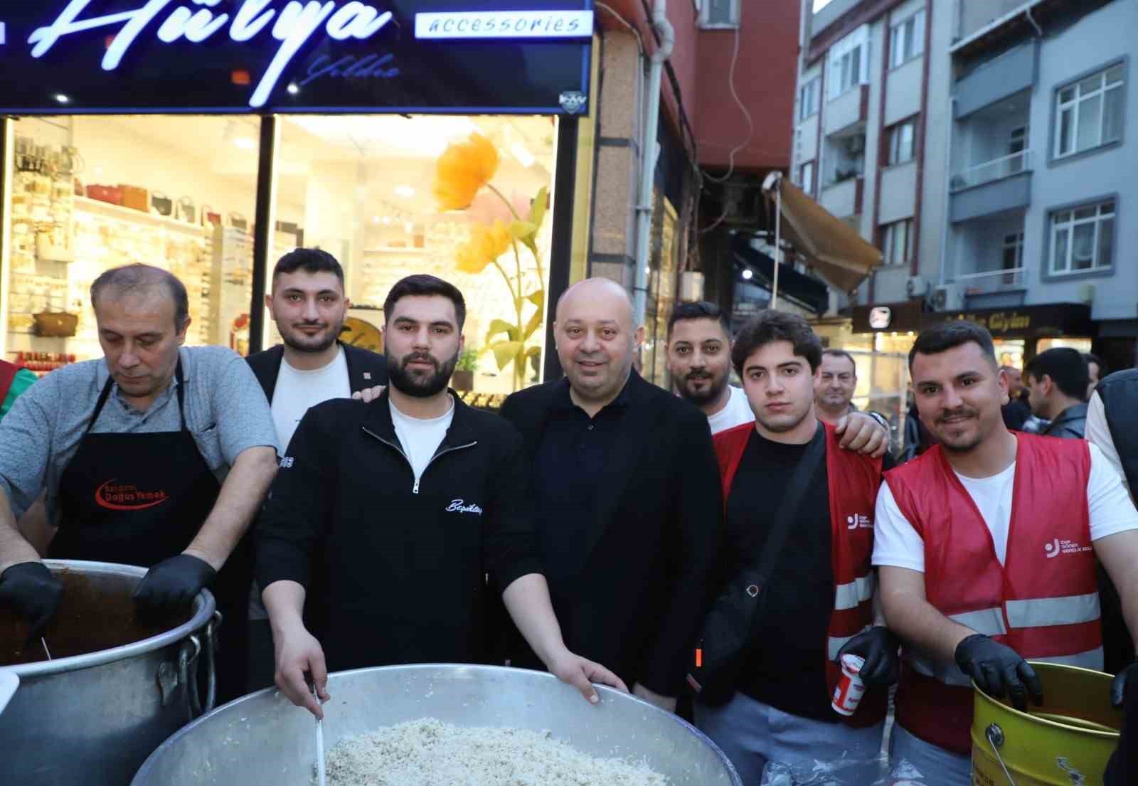 Başkan İbrahim Palaz, Gönen’deki iftar programlarına katıldı