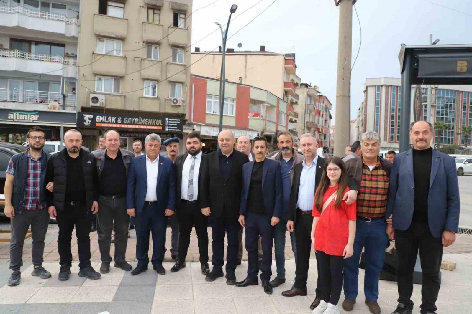 Başkan İbrahim Palaz, Gönen’deki iftar programlarına katıldı