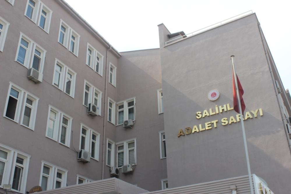 Firari hükümlü, Salihli polisinden kaçamadı