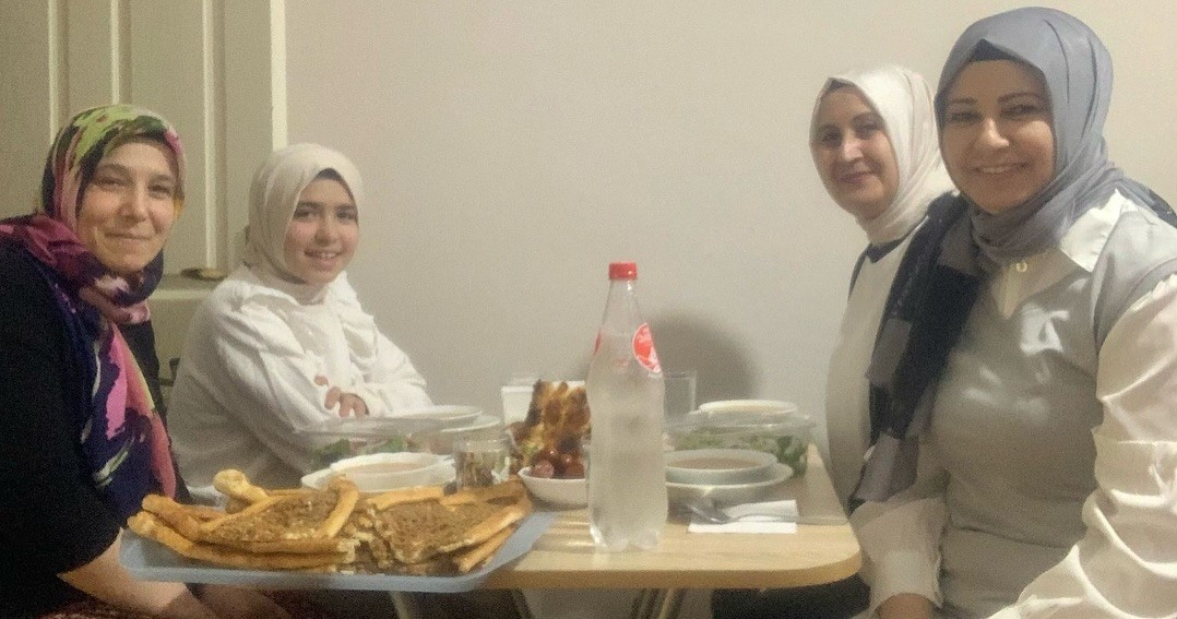 AK Parti Bilecik İl Başkanı Serkan Yıldırım&rsquo;dan &lsquo;G&ouml;n&uuml;l Sofrası&rsquo; ziyaretleri
