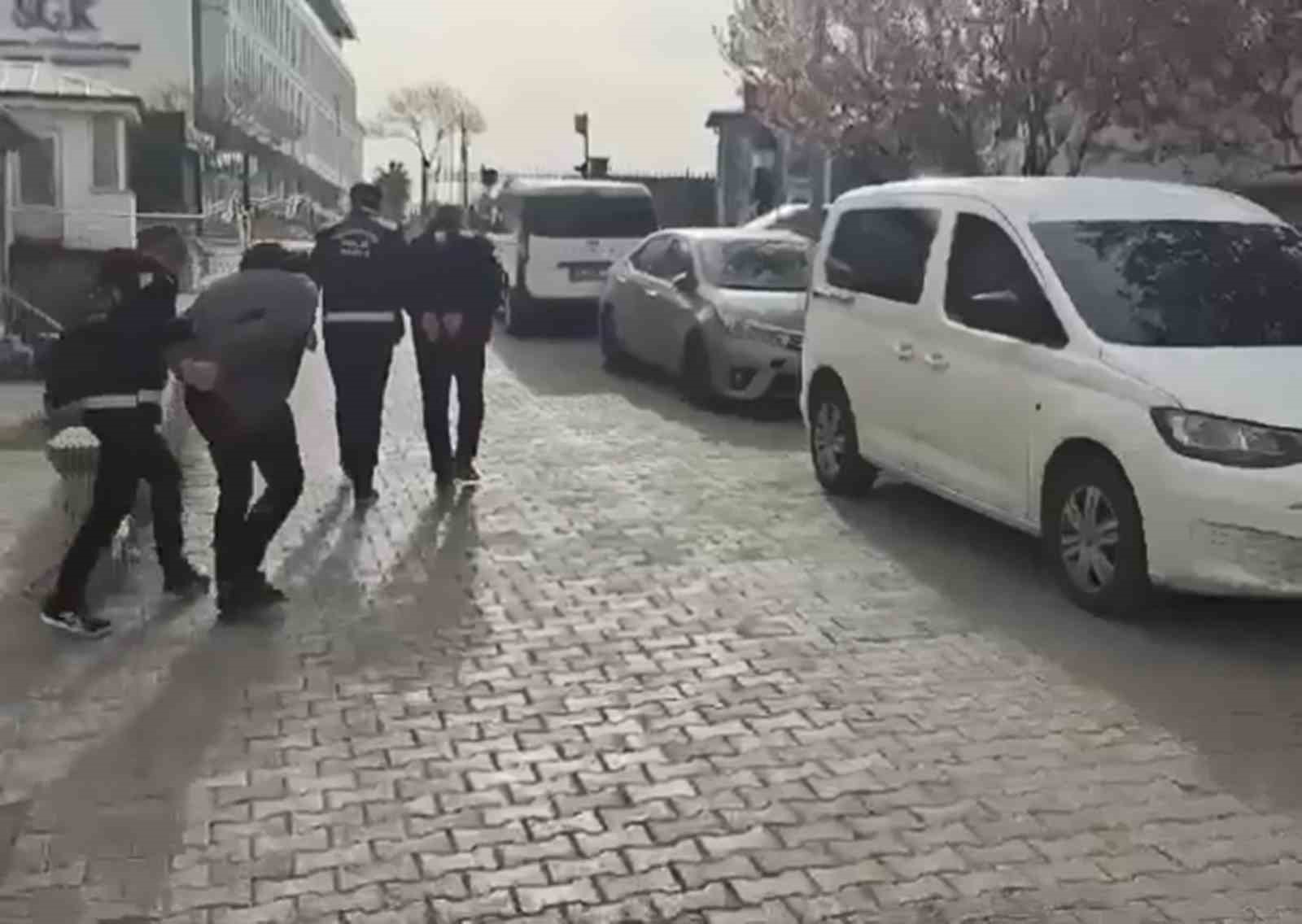 Samsun&rsquo;da insan ticareti şebekesi &ccedil;&ouml;kertildi
