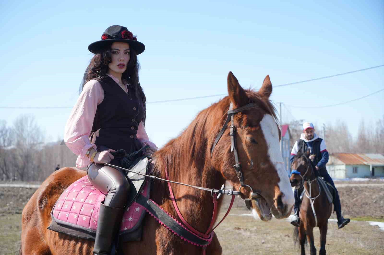 Muşlu genç girişimci atlı spor tutkusunu mesleğe dönüştürdü