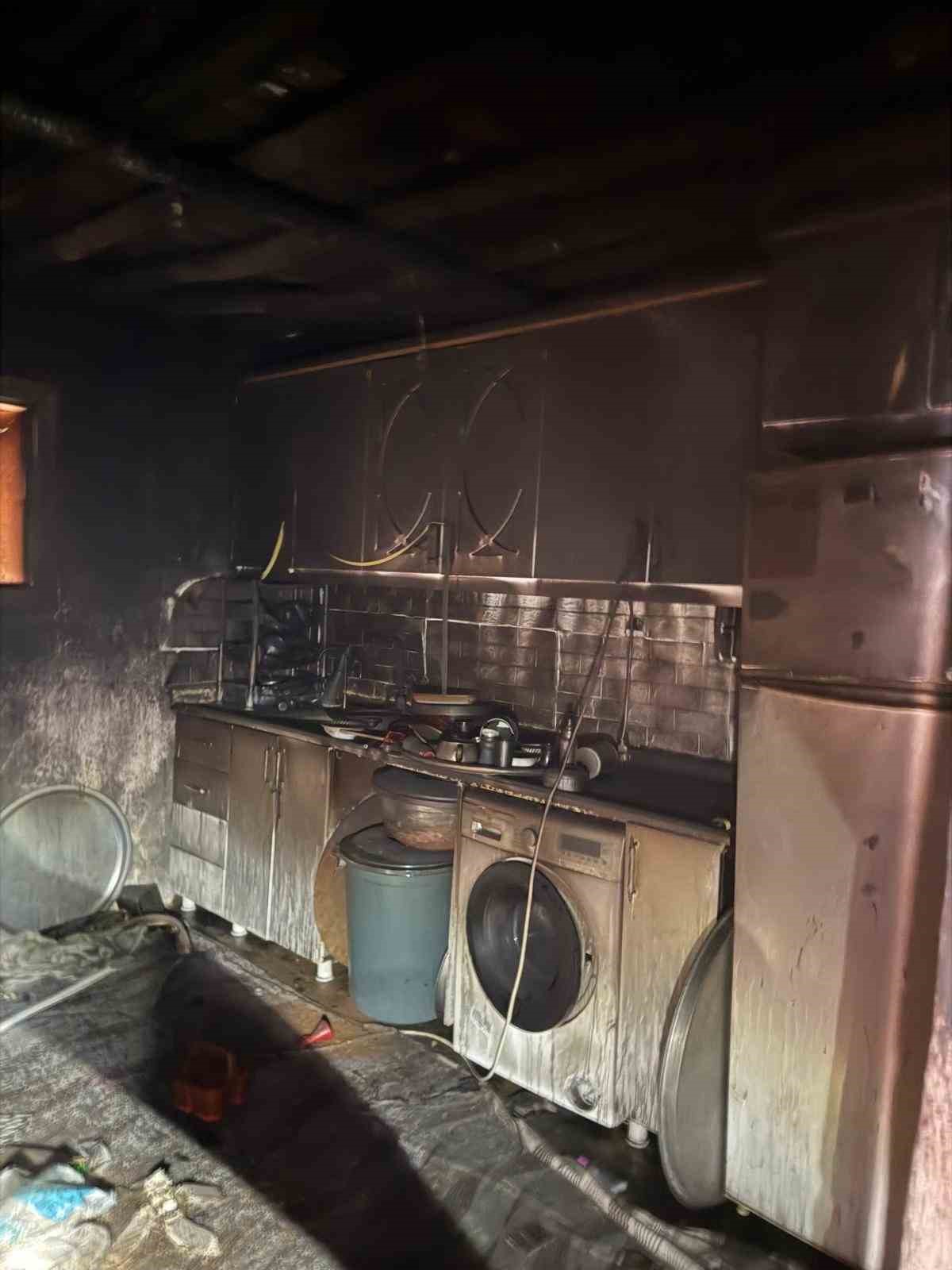 Mardin’de müstakil evde yangın