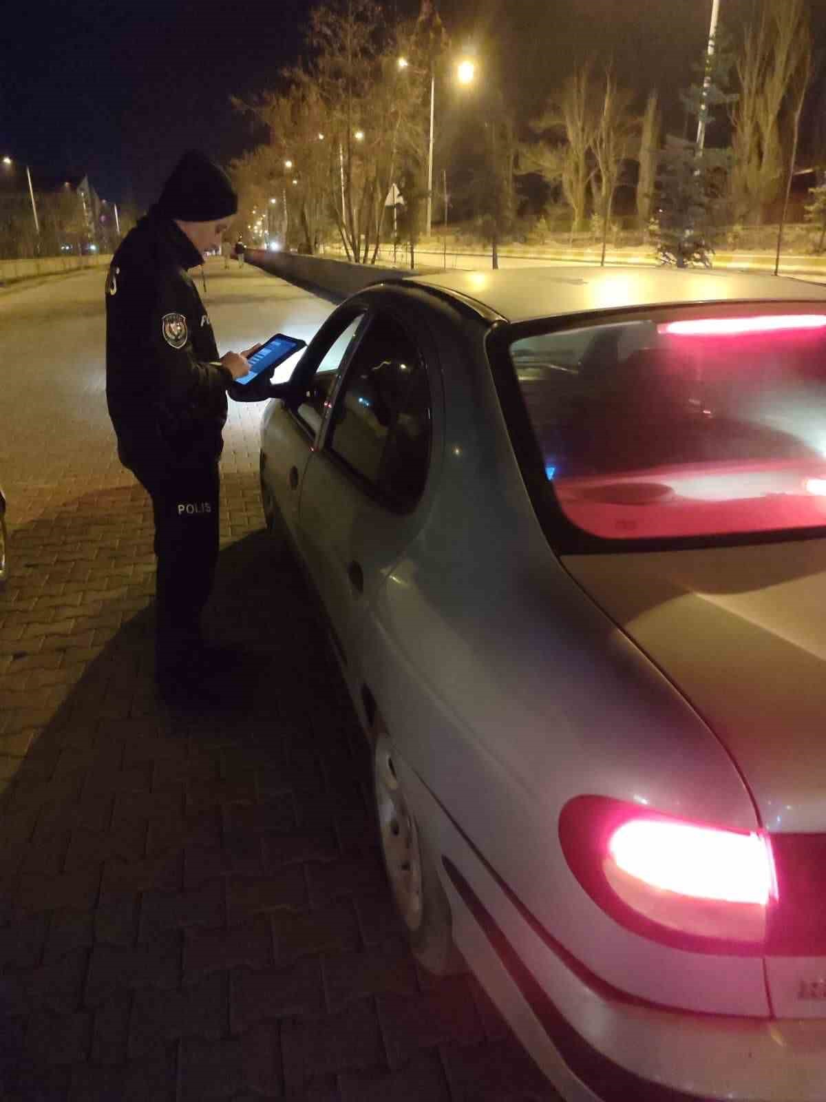 Polis günde iki kez asayiş uygulaması yapıyor