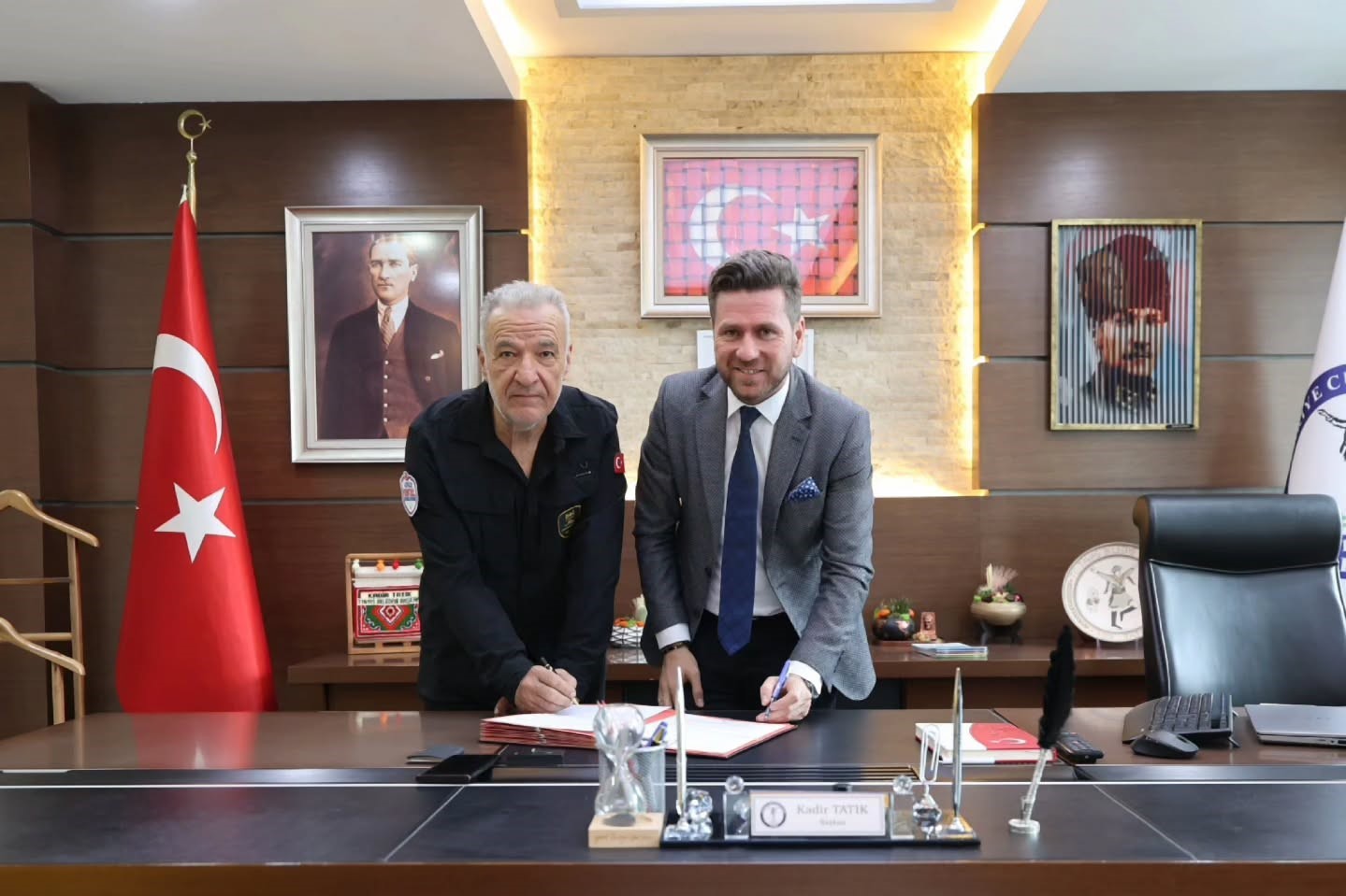 Tavas Belediyesi t&uuml;m mahallelerde arama kurtarma timleri oluşturacak
