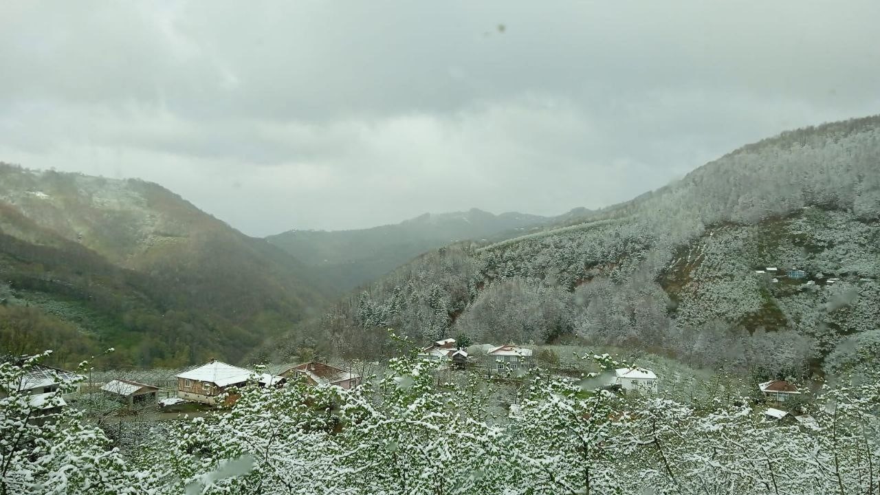 Zonguldak&rsquo;ta y&uuml;ksek kesimlerde kar yağışı etkili oldu

