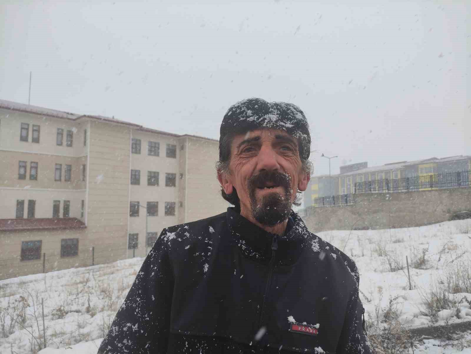 Ardahan&rsquo;da kar s&uuml;rprizi
