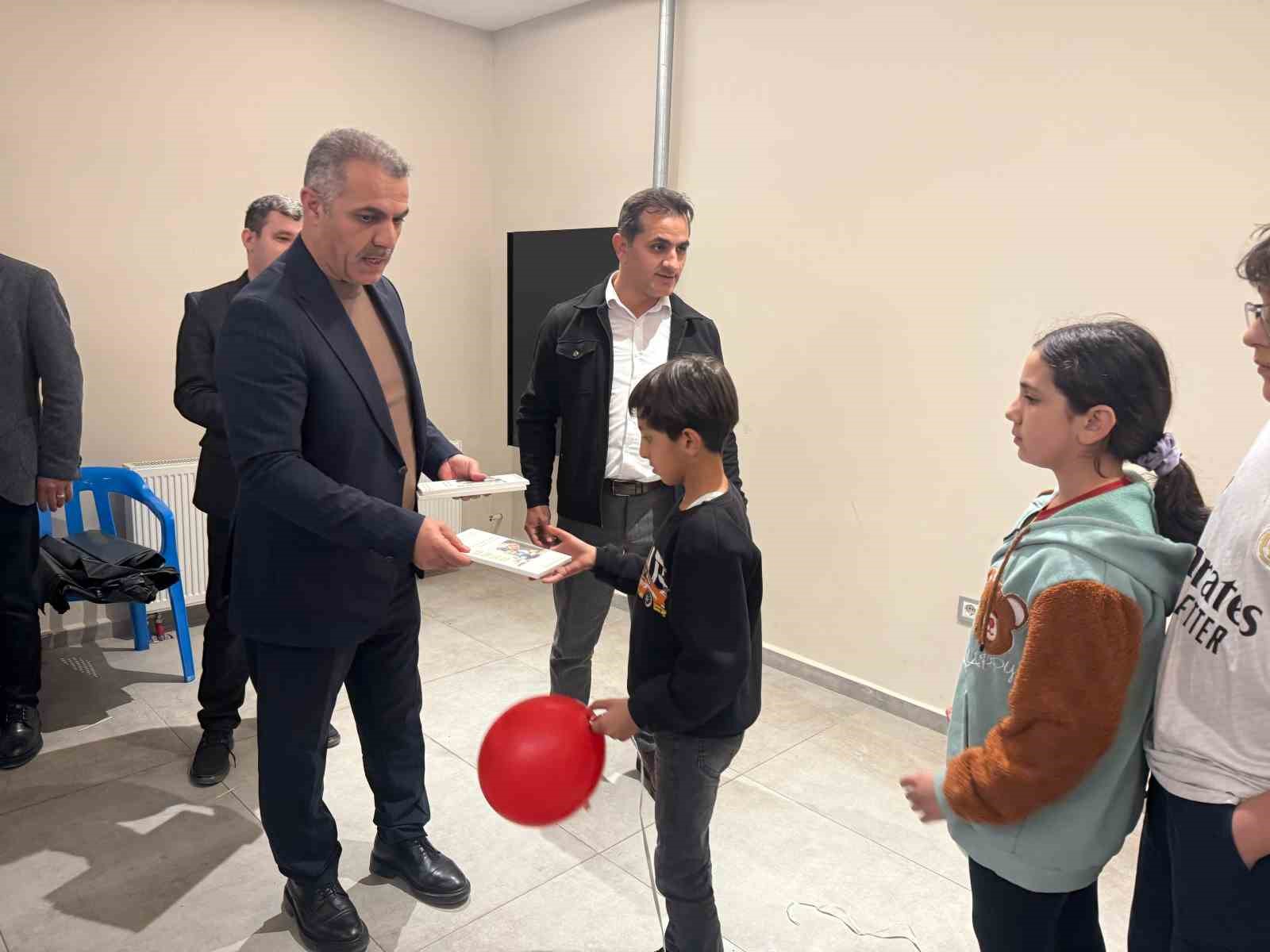 AK Parti İl Başkanı Şansi, yetimlerle iftarda bir araya geldi