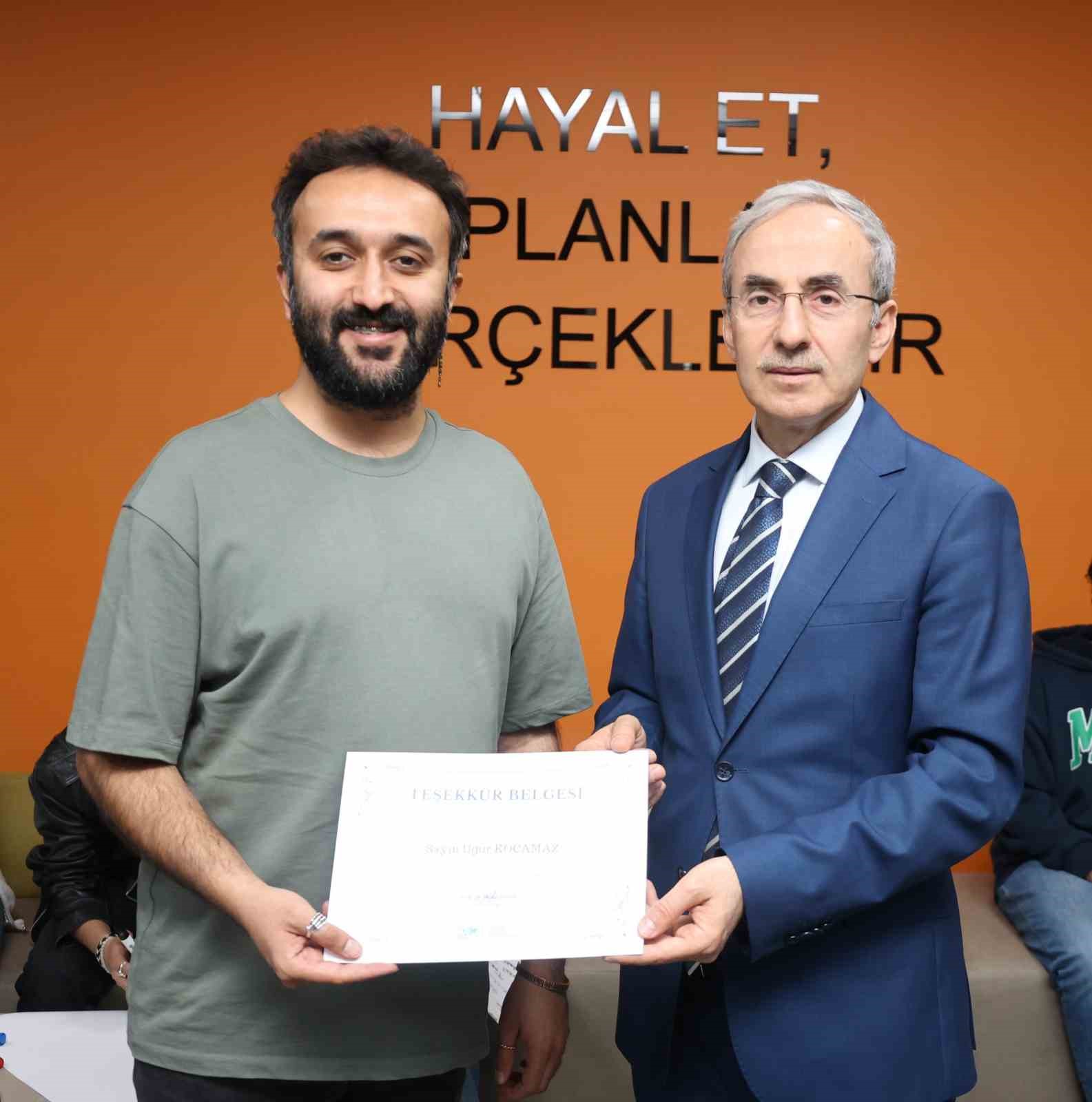 GİBT&Uuml;&rsquo;de "Projemaster - Proje Yazma Eğitimi" ger&ccedil;ekleştirildi
