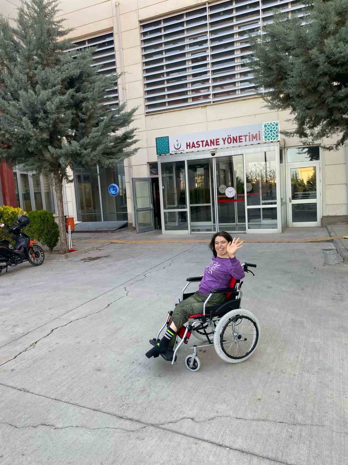 İyilik Ailesi g&ouml;n&uuml;ll&uuml;lerinden anlamlı destek
